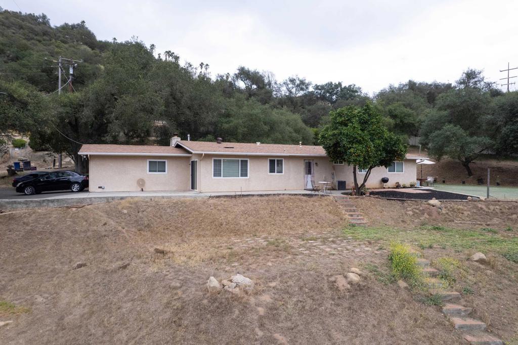 26942 Oakmont Rd
