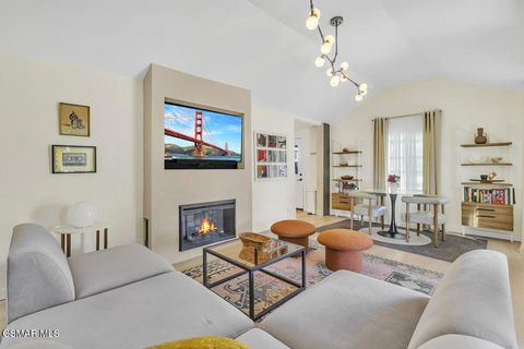 Photo of 2855 Los Feliz Drive, Thousand Oaks, CA 91362 (MLS # 226001391)