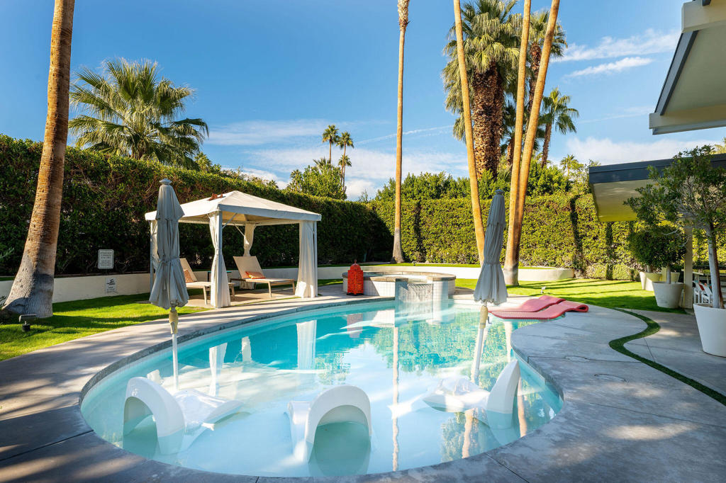 Sun Villas - Residential