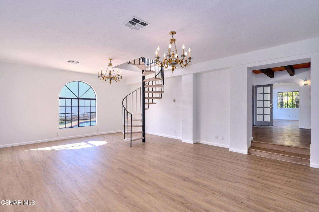 Cresta Montanosa-369 - 369 - Residential