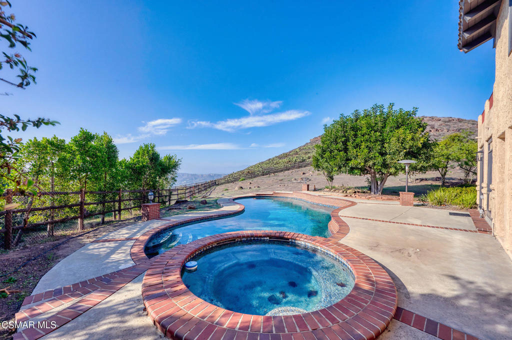 Cresta Montanosa-369 - 369 - Residential