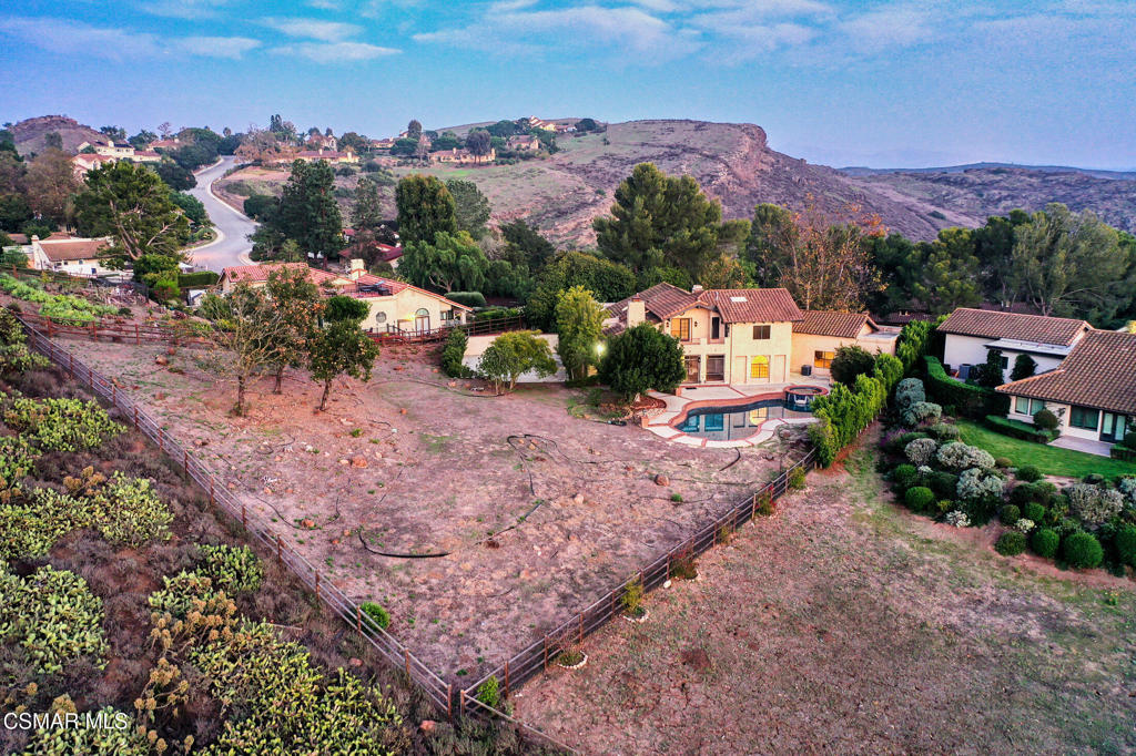 Cresta Montanosa-369 - 369 - Residential