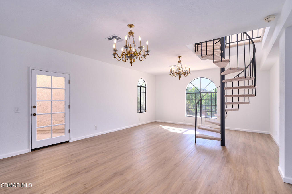 Cresta Montanosa-369 - 369 - Residential