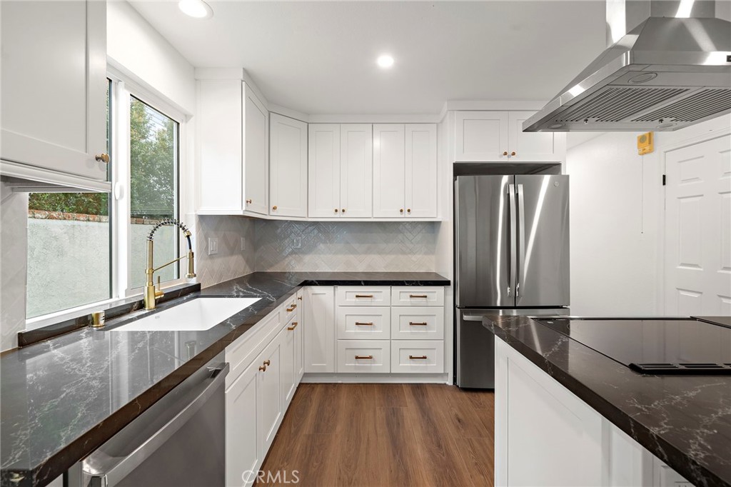 Belmont Heights (BH) - Residential Lease