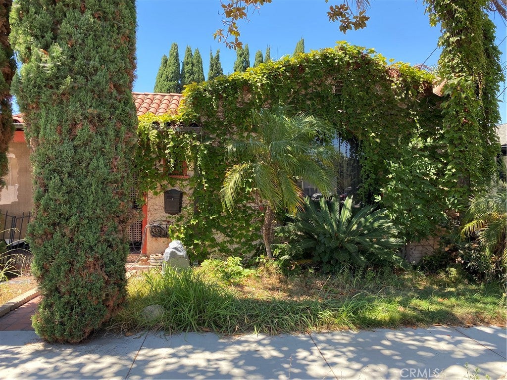 1371 Granada