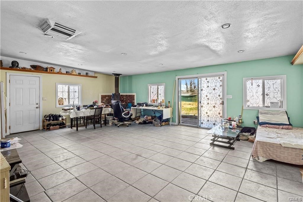 1505 Sunrise Road