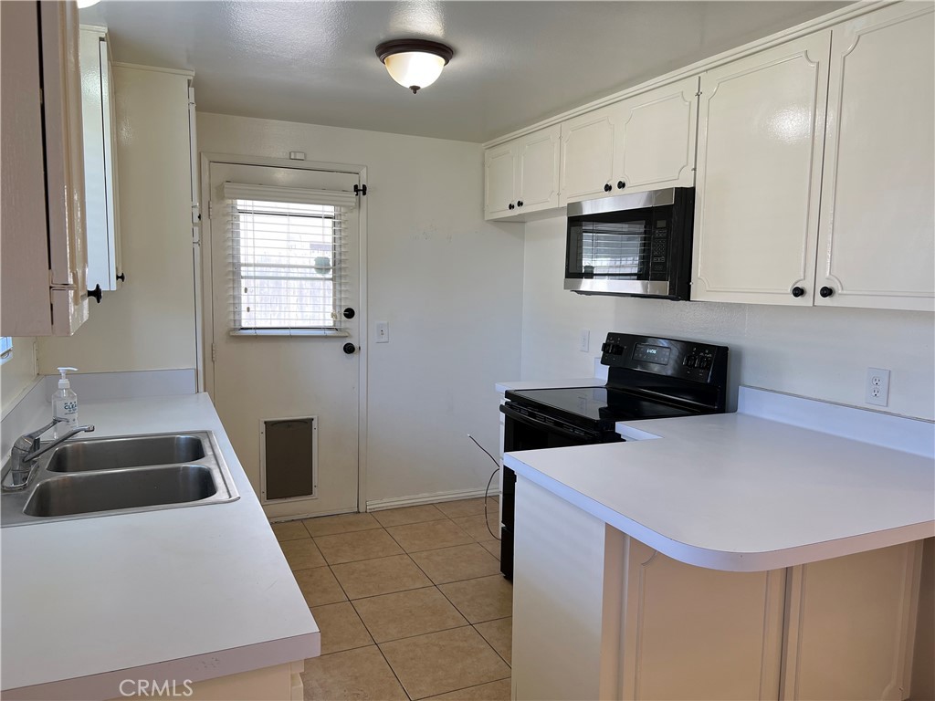 2525 N Bourbon Street D3
