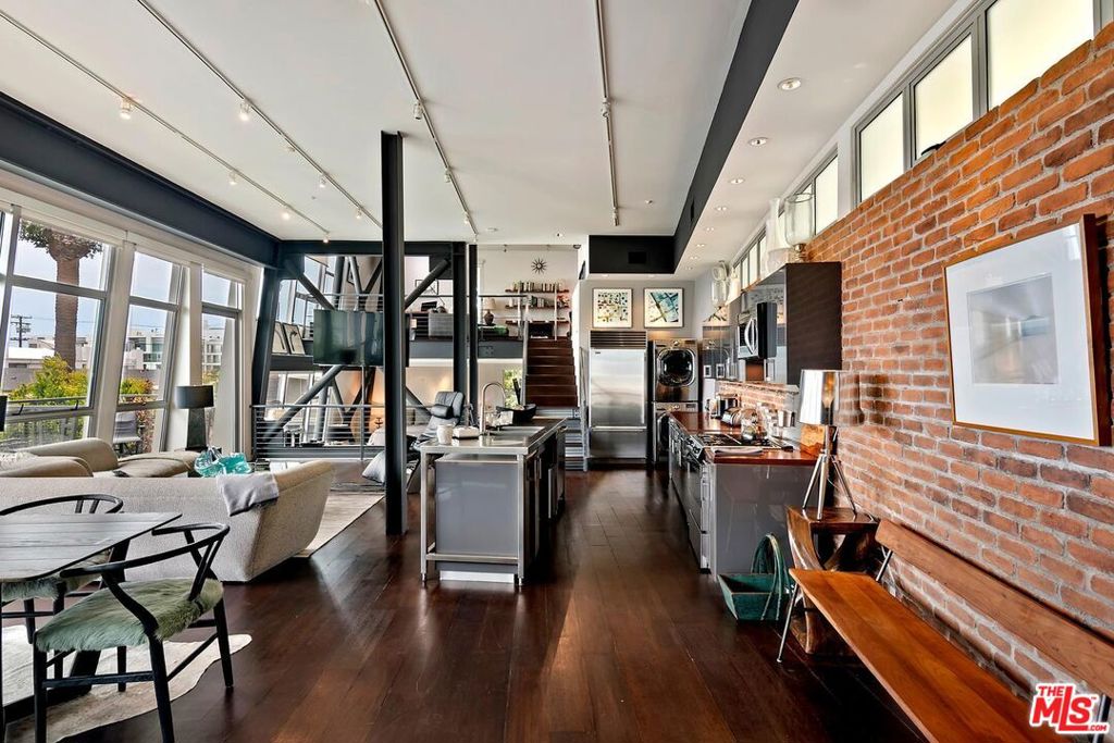 1513 9th Street