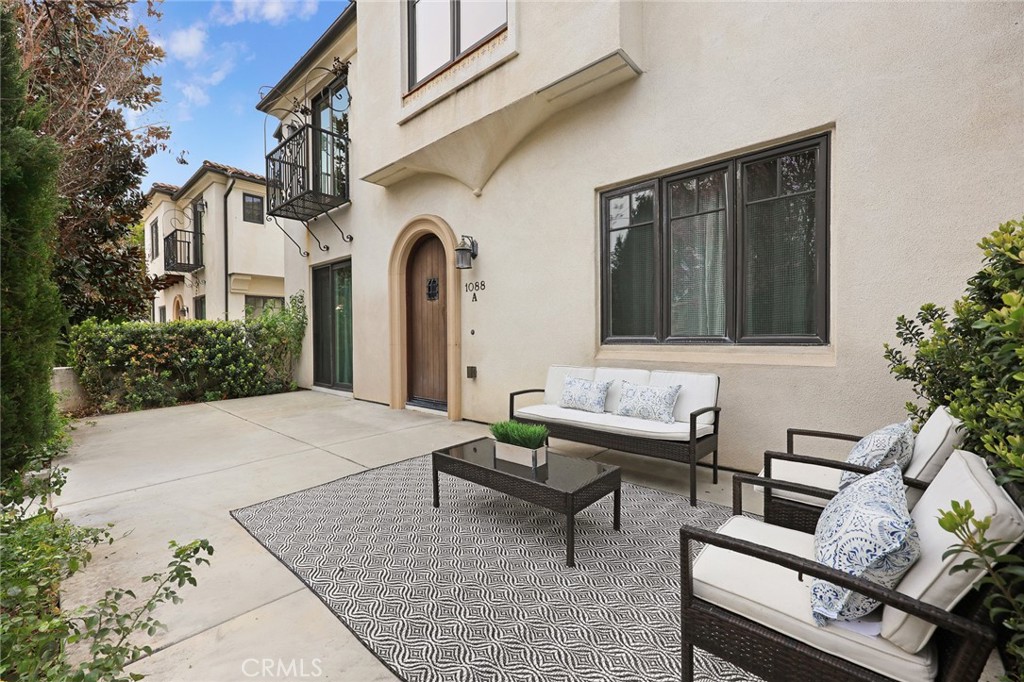 1088 Sunset Boulevard A