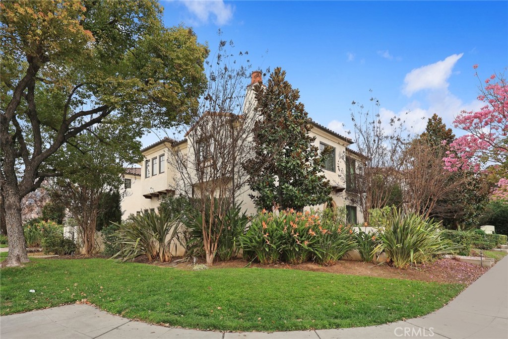 1088 Sunset Boulevard A