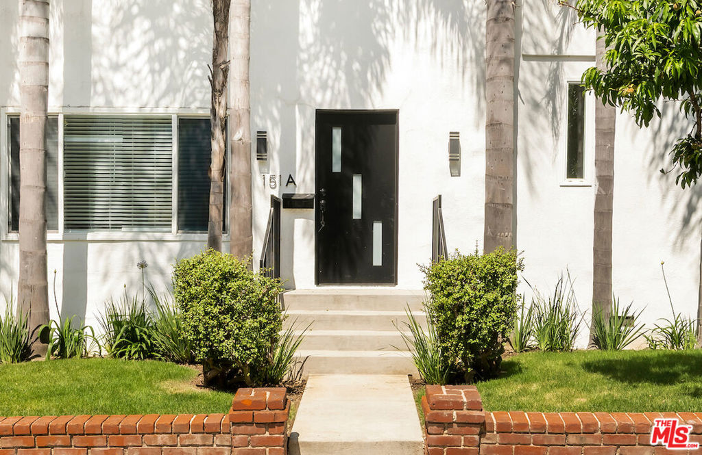 151 S Rexford Drive