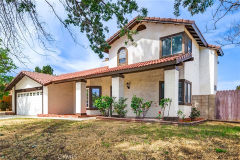 Photo of 1617 La Palma Ave, Palmdale, CA 93550 (MLS # OC26068641)