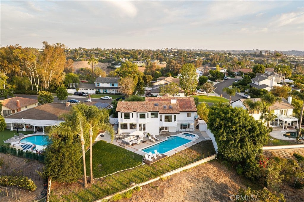 24891 Buckskin Drive