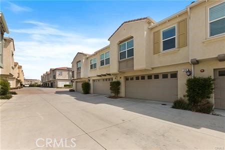 7155 Citrus Avenue 320