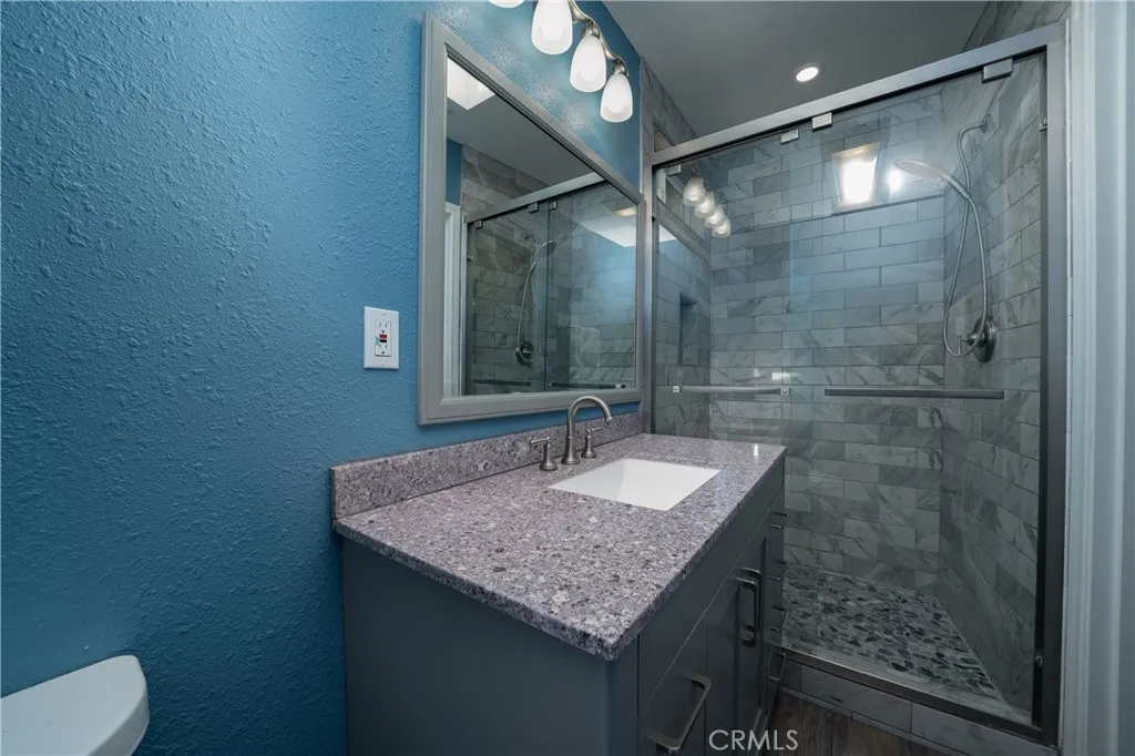 Lakewood, California 90712, United States, 3 Bedrooms Bedrooms, ,2 BathroomsBathrooms,Residential,Active,159718