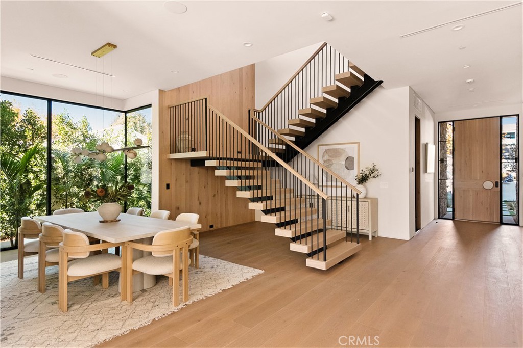 Properties 4 11556 Blix Street