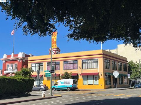 Photo of 273 9Th St St, Oakland, CA 94607 (MLS # 41129671)