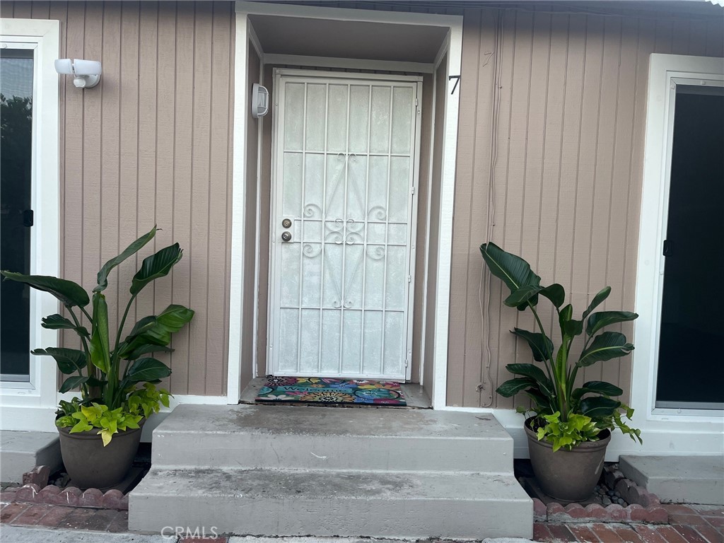 Recently renovated beautiful single level Condo with brand new vinyl flooring. Features 2 bedroom, master bedroom features a brand new sliding doors, 2 bathrooms which have been thoughtfully updated with modern vanities, kitchen with granite counter tops and new stainless steel gas range with griddle, separate dining area, large living room with brand new sliding door, enjoy the convenience of inside laundry with hook-ups for a full size washer and dryer and private patio with mature fruit trees to enjoy BBQs with family and friends. Located close to schools, shopping center, parks and freeways.
HOA includes water and trash, property located on Lot 1, Spaces 306 and 320.
