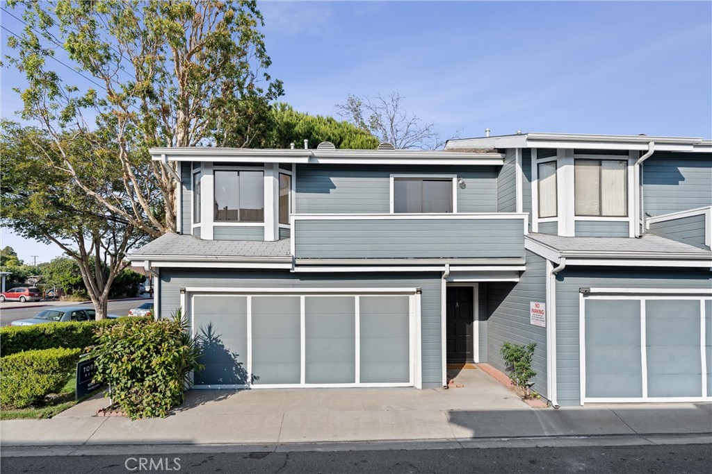 1262 E La Palma Avenue A