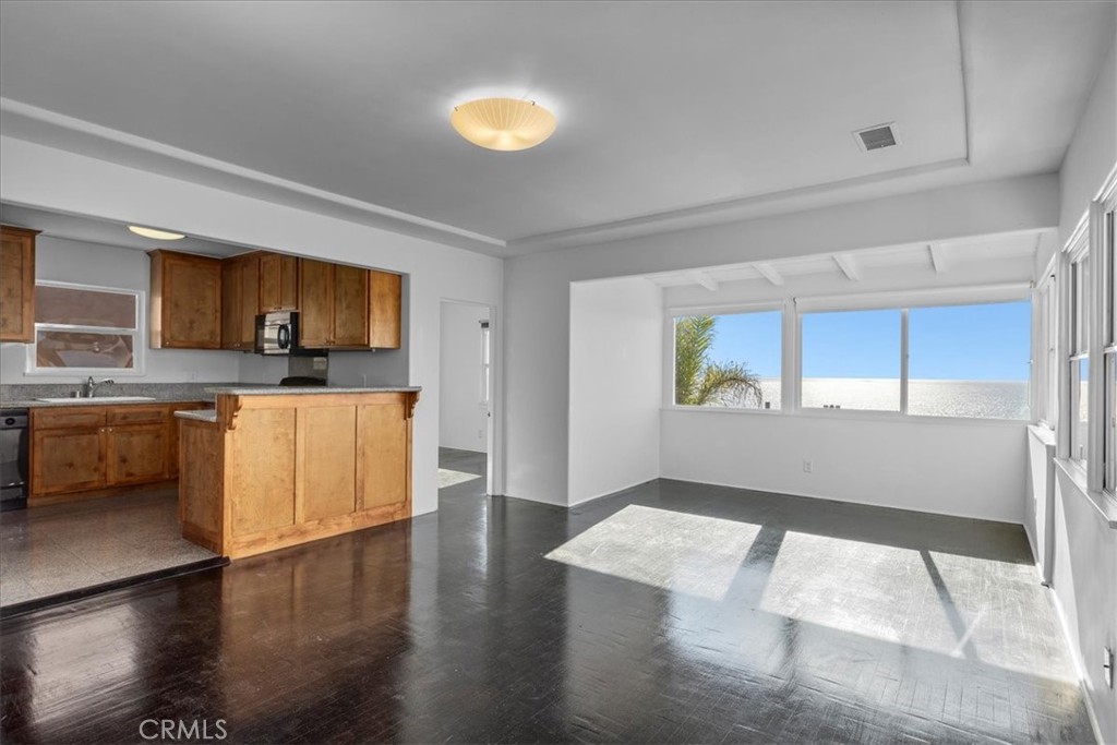 3216 Highland Avenue
