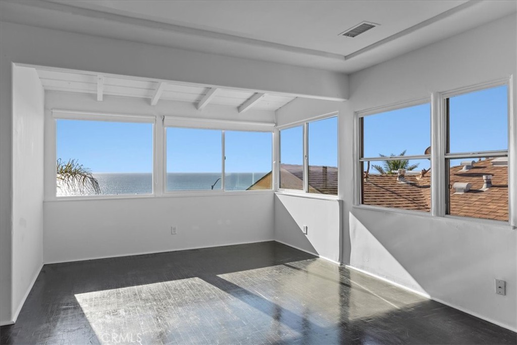 3216 Highland Avenue