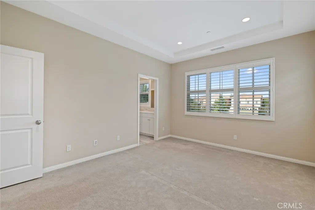 Irvine, California 92618, United States, 3 Bedrooms Bedrooms, ,3 BathroomsBathrooms,Residential,Active,250347