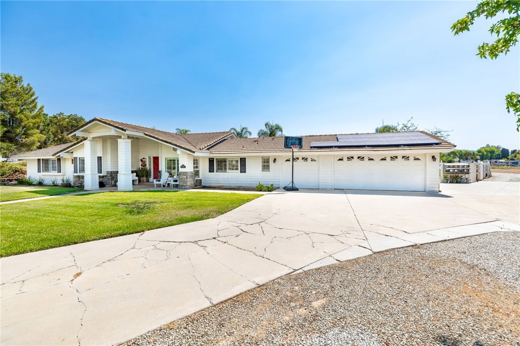28853 Broken Arrow Circle