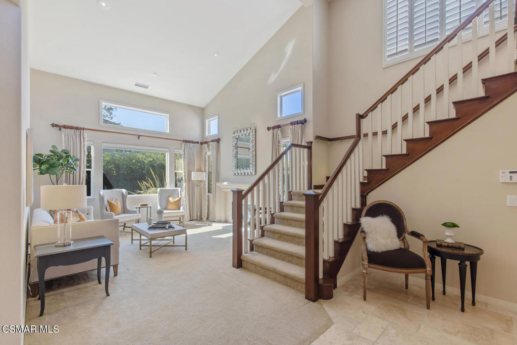 2594 Oak Valley Lane