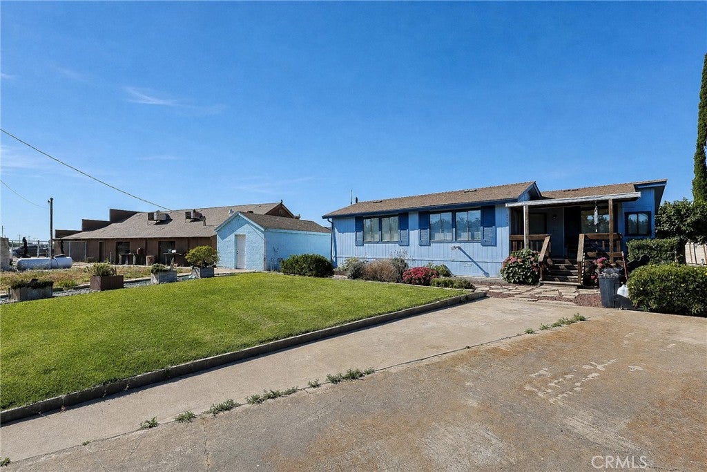 3519 Oakdale Road