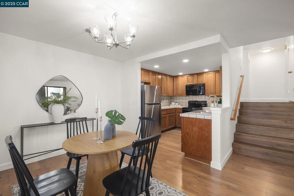 PARK REGENCY - Residential