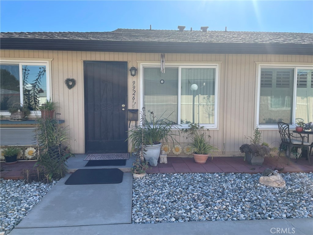 Senior 55+ gated community, end unit with great curb appeal. Cozy 2 bedroom, 1 bath. Good floor plan with living room open to kitchen and dining area. Provided appliances: refrigerator, stove, microwave and washer/dryer. Water and trash are included with rent. One or two occupants allowed, no pets, 1 carport included. Unit will be available to rent by October 1st, 2025. Renter needs to deposit 1st and last month rent.