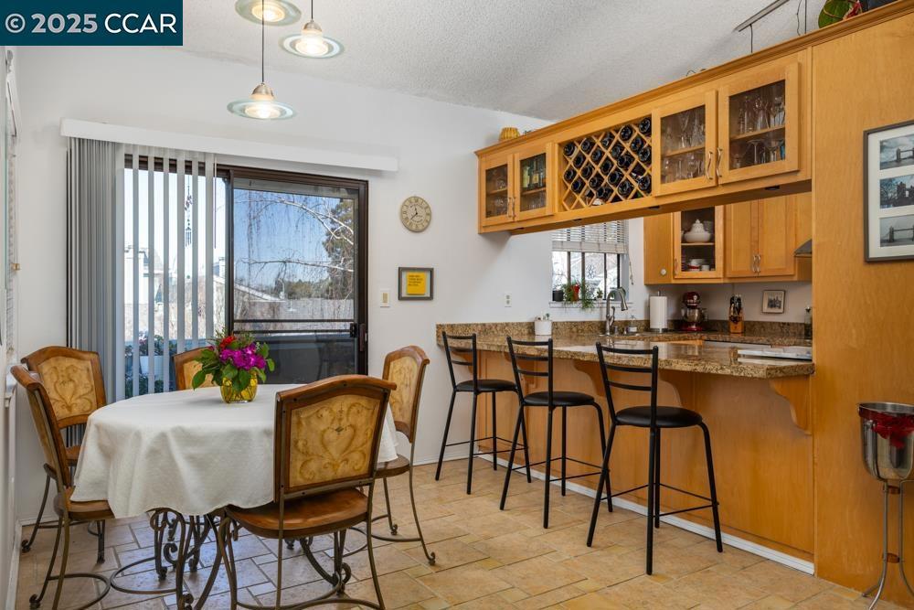 MAYWOOD VILLAGE - Residential