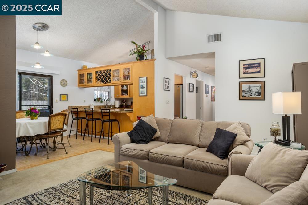 MAYWOOD VILLAGE - Residential