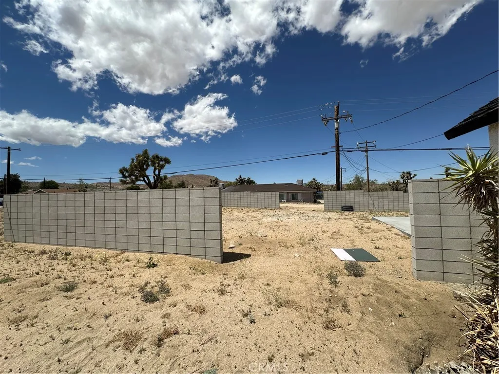 Yucca Valley, California 92284, United States, ,Commercial,Active,197729