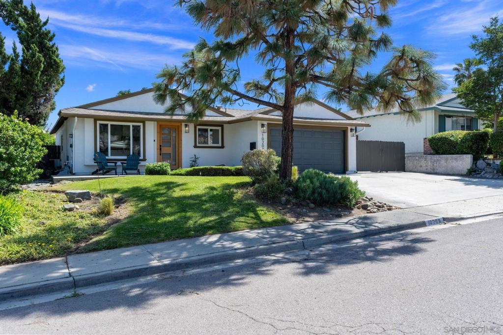 10209 Maple Tree Rd