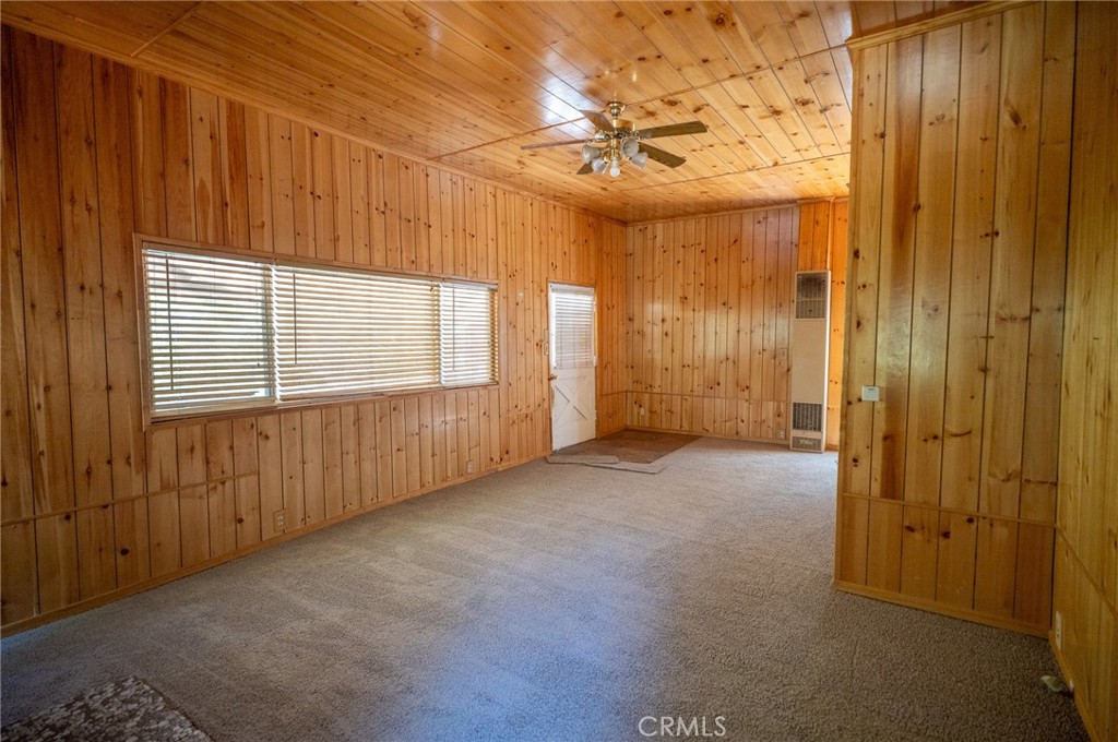 2462 Spring Drive