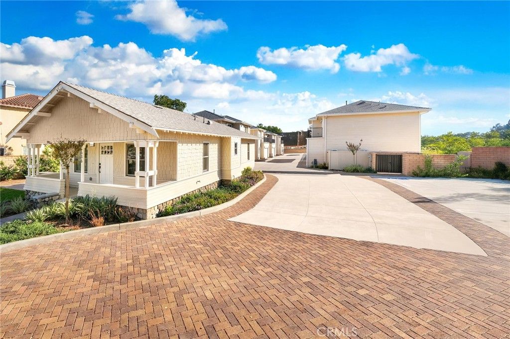 Photo of 640 W Grand Avenue, Pomona, CA 91766 (MLS # TR26075029)