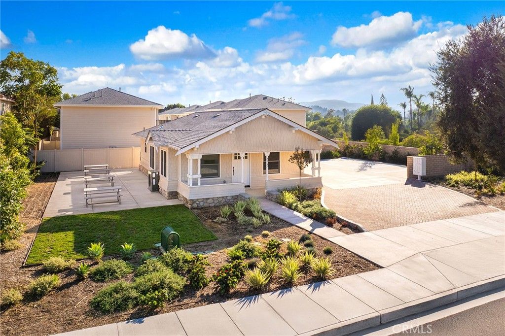 Photo of 640 W Grand Avenue, Pomona, CA 91766 (MLS # TR26075029)