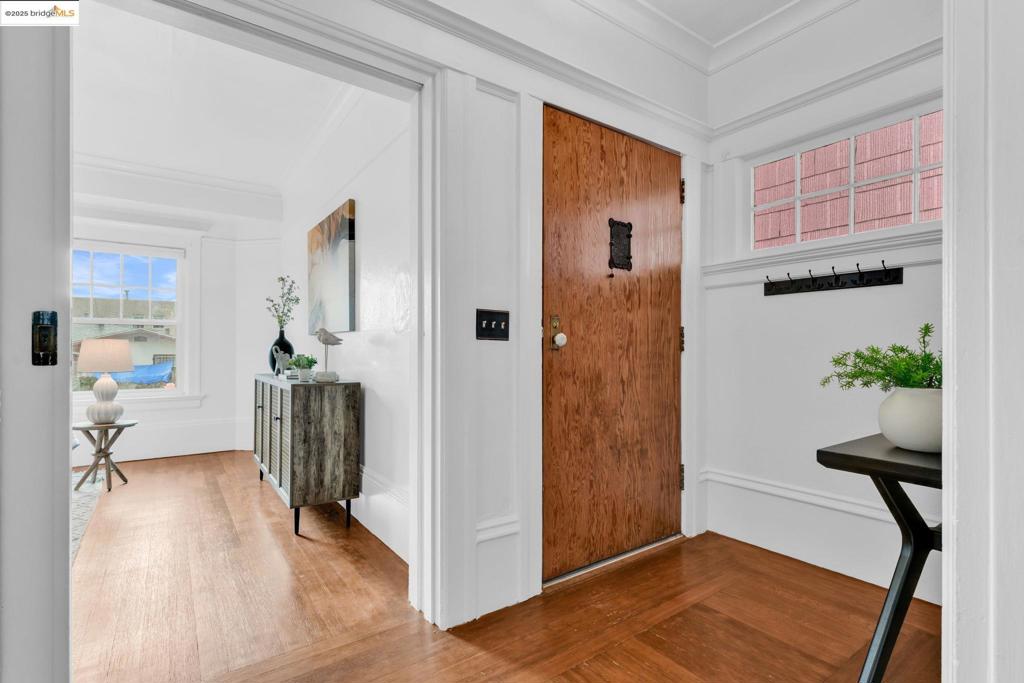 CLINTON - Residential