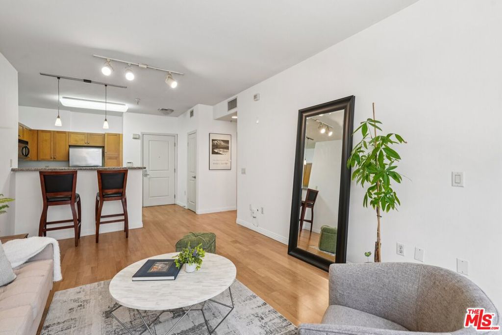 100 S Alameda Street 234