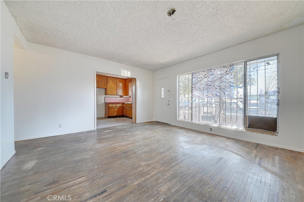 364 W Ofarrell Street