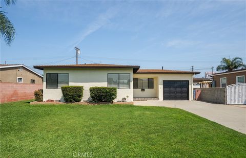 Photo of 15939 E Ballentine Place, Covina, CA 91722 (MLS # CV26079051)