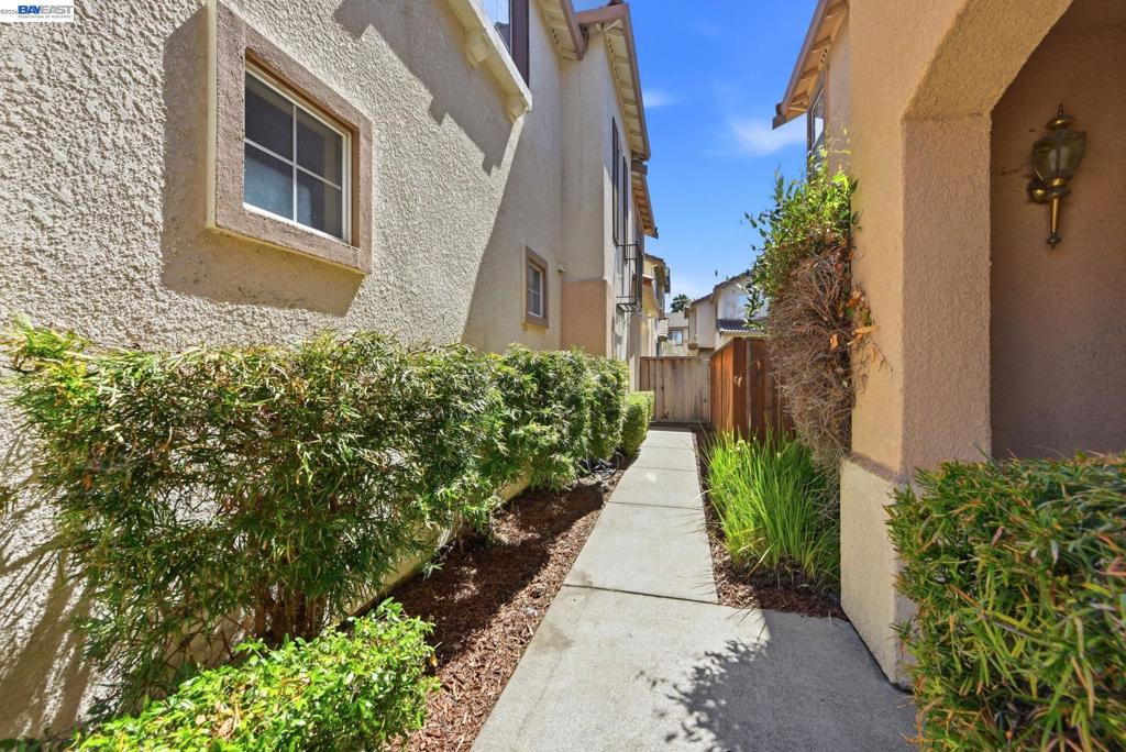 2245 Pipit Ct CT, San Leandro CA 94579