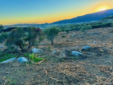 Photo of 18681 Deercrest Estates Place, Devore, CA 92407 (MLS # IG25170742)
