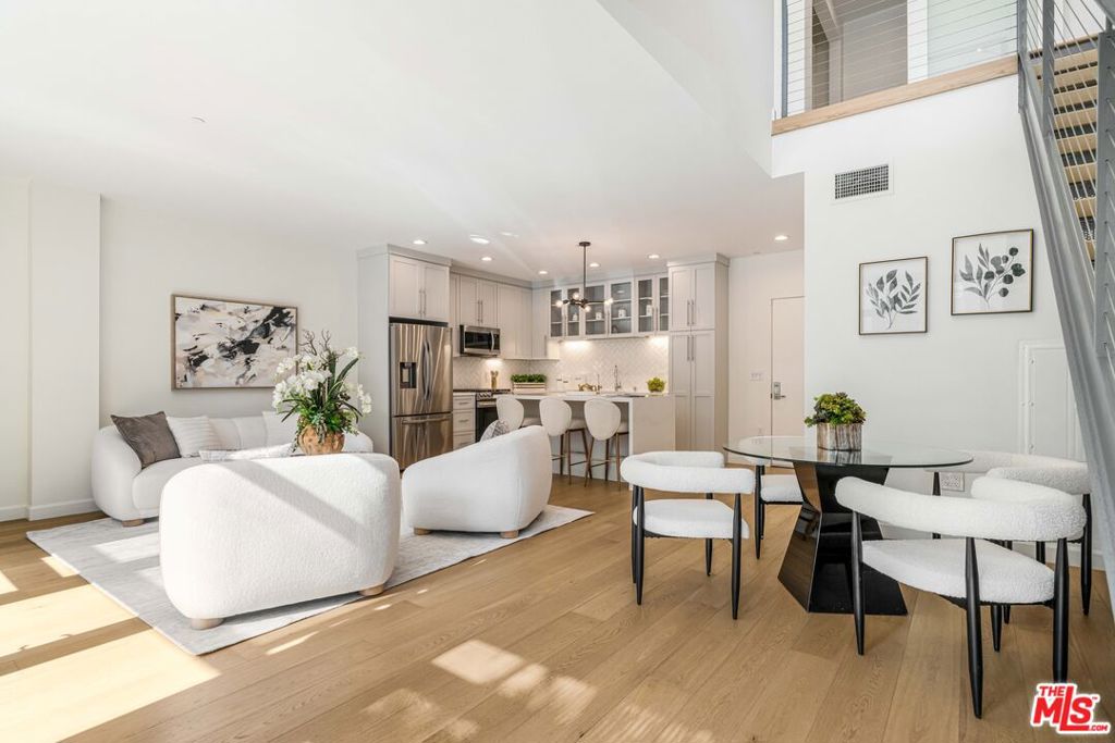 Properties 2 13045 Pacific 110