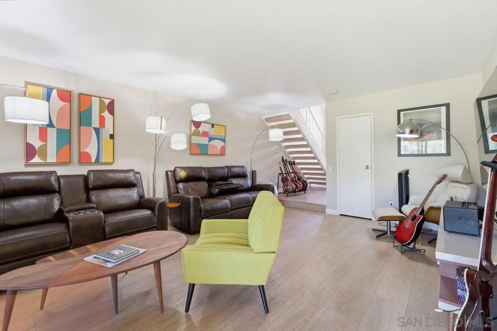 14670 Caminito Orense Este