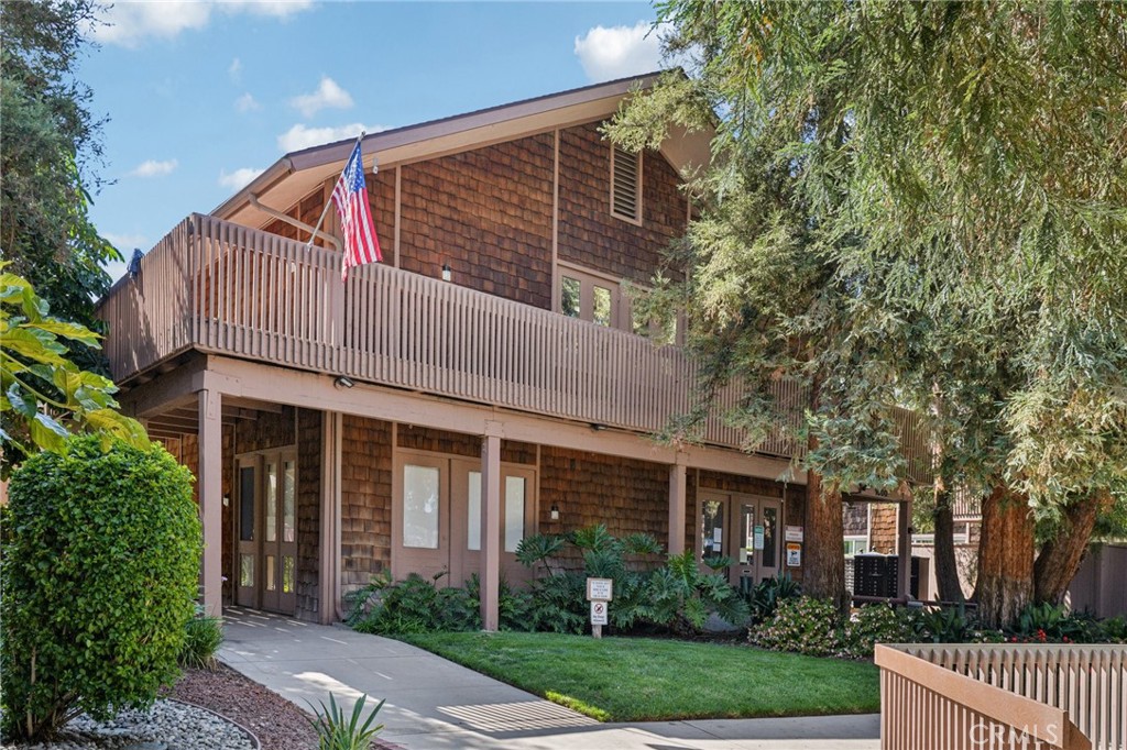 1062 A Cabrillo Park Drive B