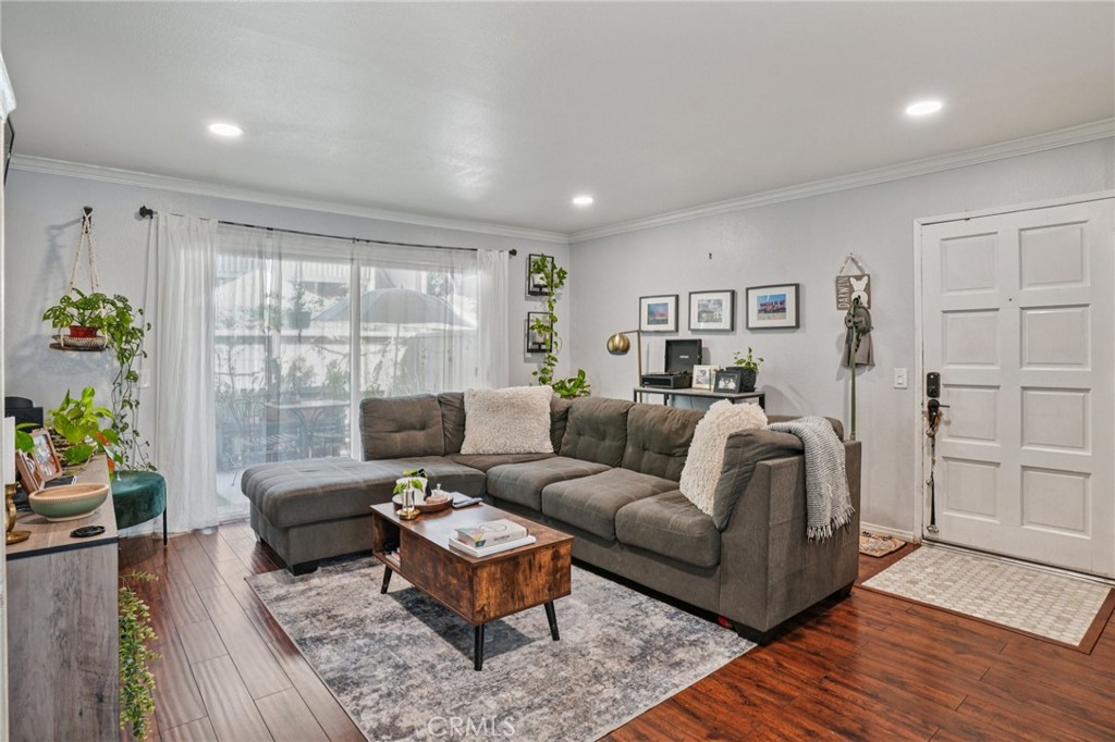 1062 A Cabrillo Park Drive B