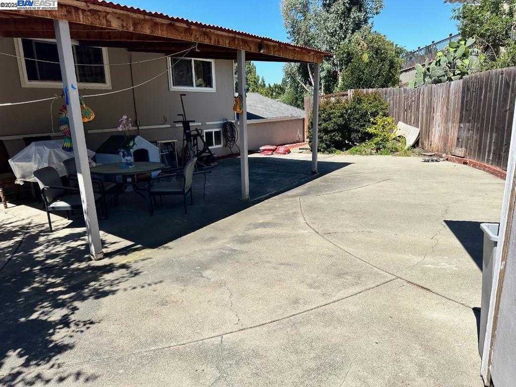 7 HILLS - Residential