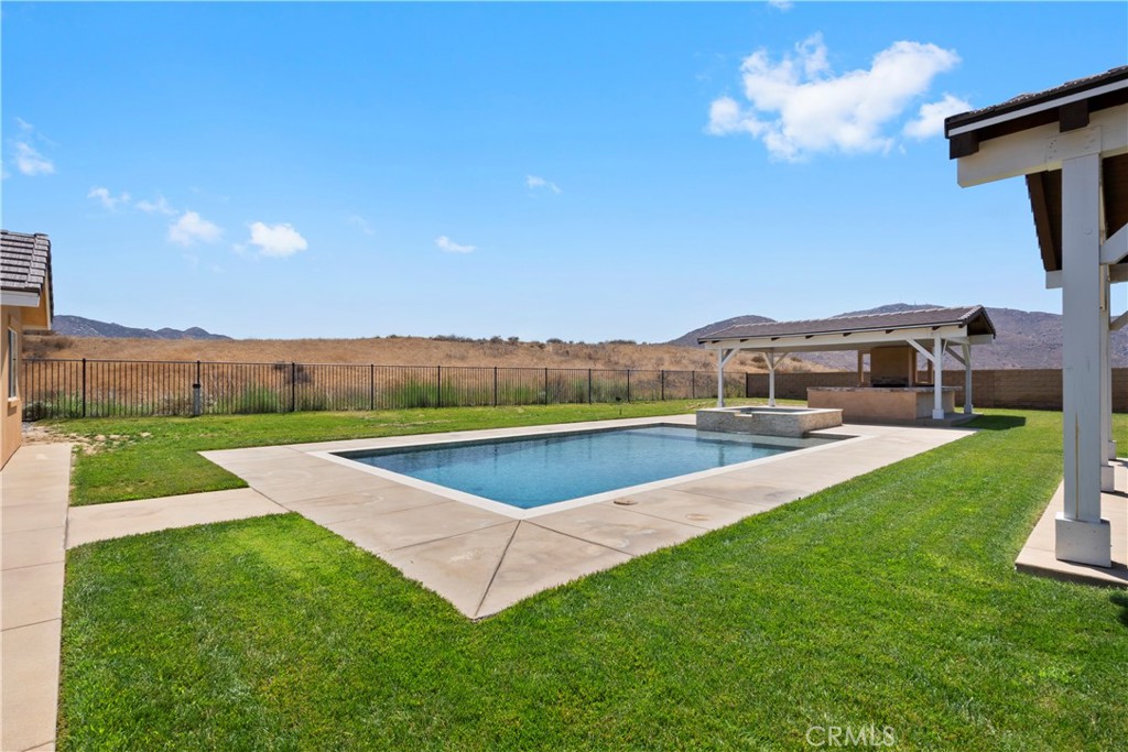 3086 Crystal Ridge Lane